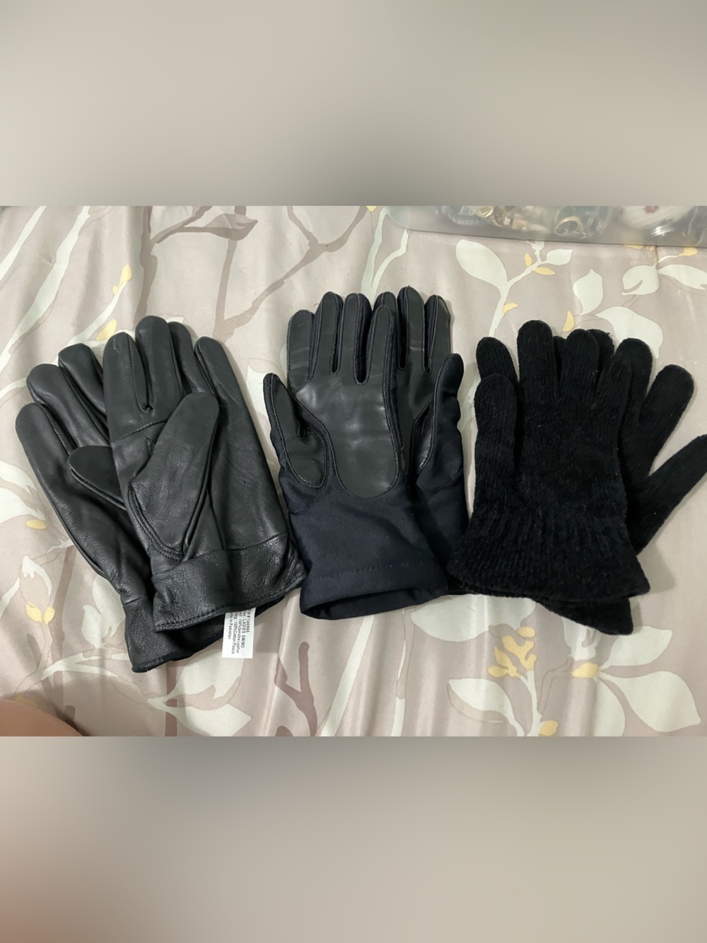 Women’s vintage Black 3-Pair Gloves Set — Leather, Insulated and Knit